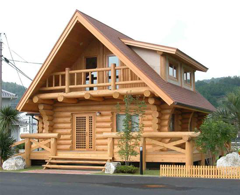 木の家　塗装